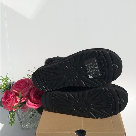 UGG Classic Bling Mini Boots - Picture 5 of 7